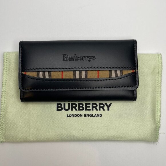 Burberry Black Leather Key Holder with Nova Check Accents - Preowned - Picture 1 of 10